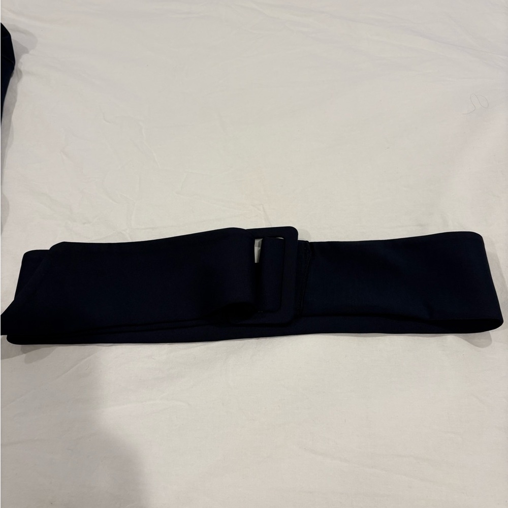 NWT - Boat Neck Peplum Sweatshirt with Wide Belt - Picture 6 of 6